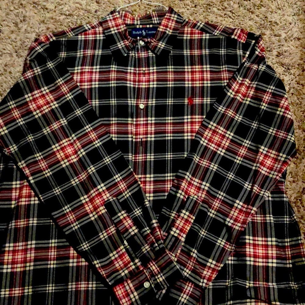Men’s shirt button down